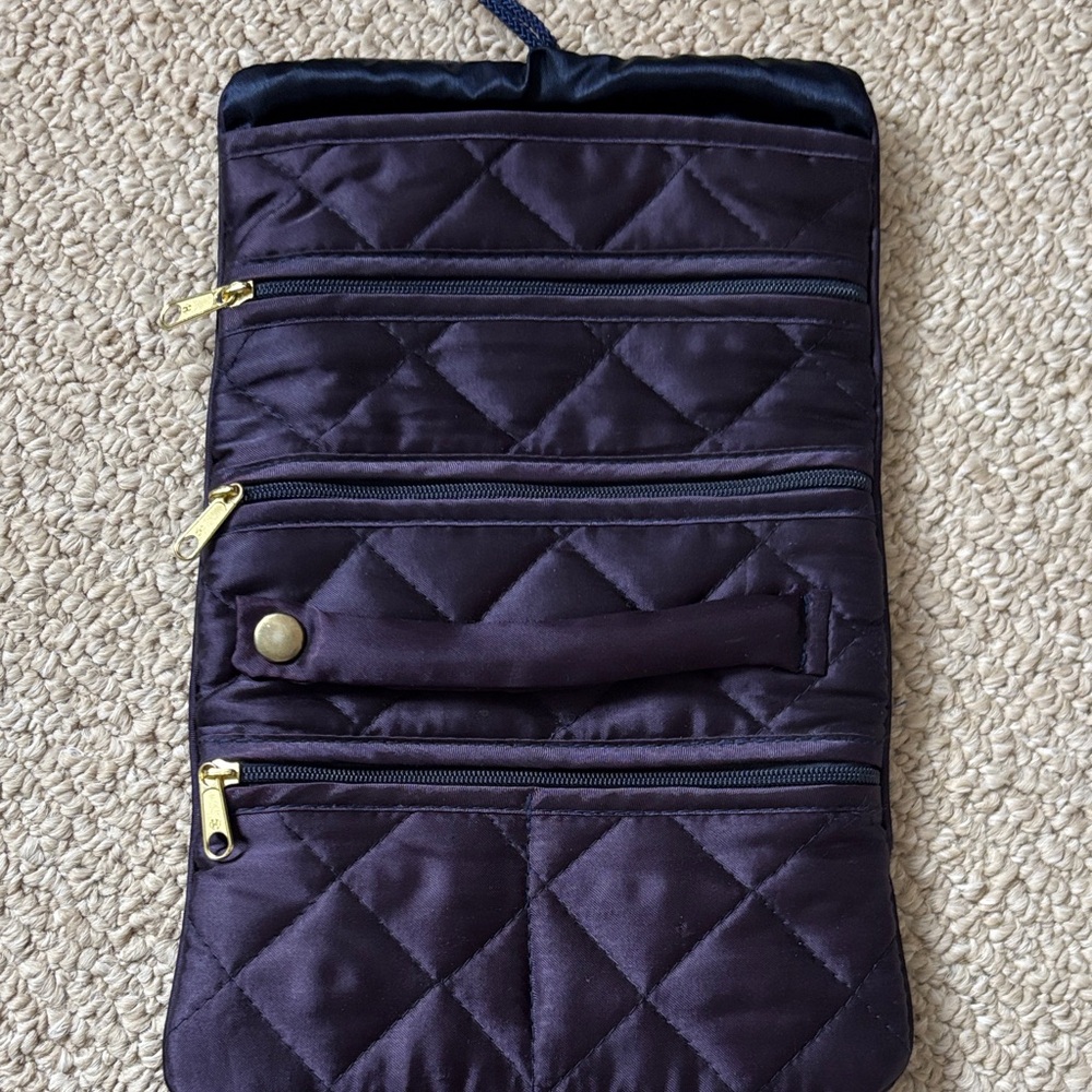 Elegant Quilted Jewelry Blue Travel Bag - Picture 1 of 6
